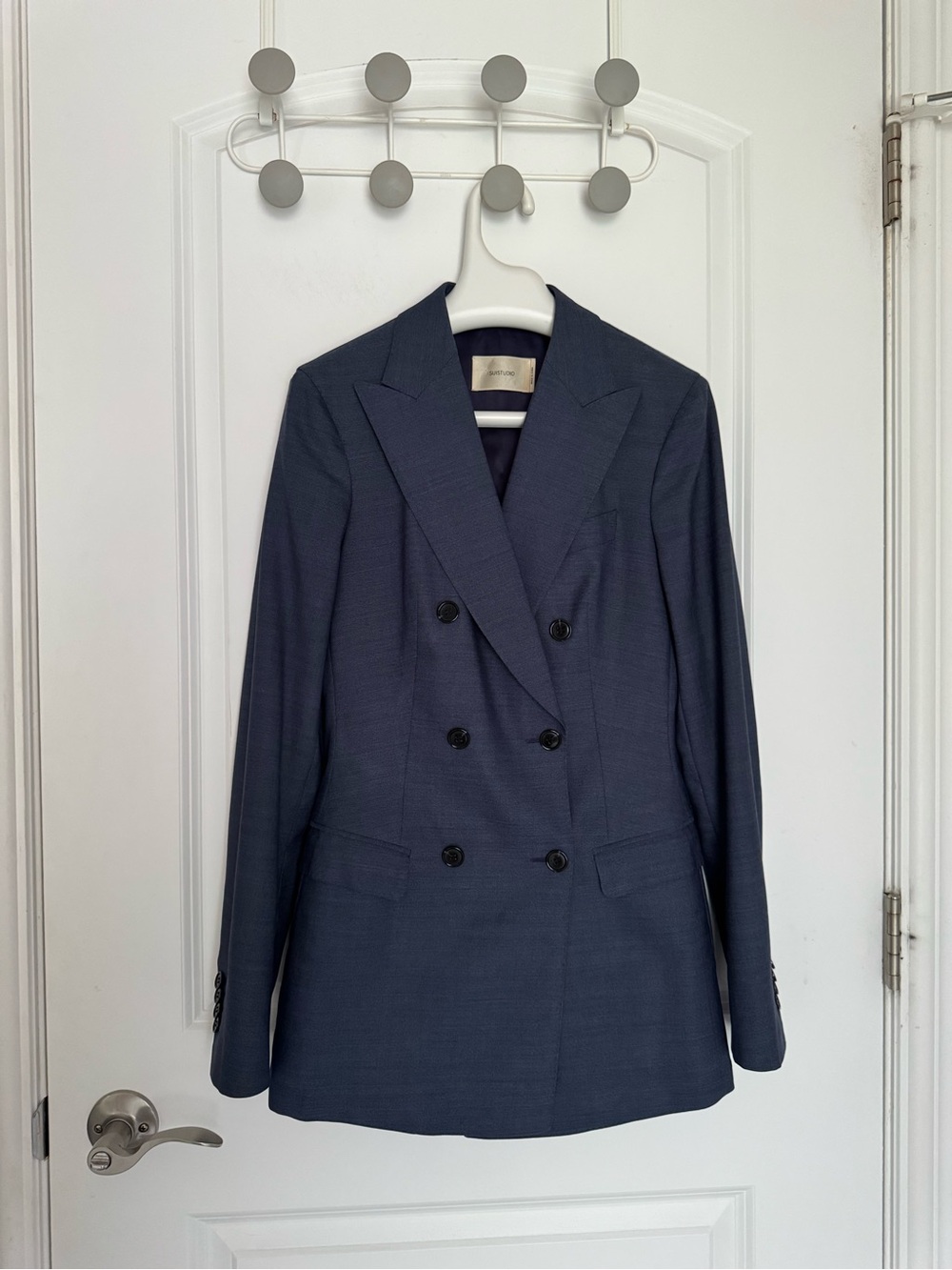 SUISTUDIO  wool Tailored Double-Breasted blazer size 4-6 - Picture 4 of 13